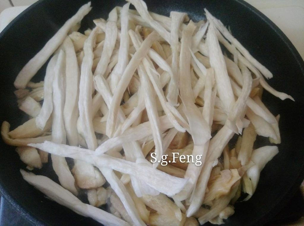 韓式泡菜拌炒杏鮑菇-4