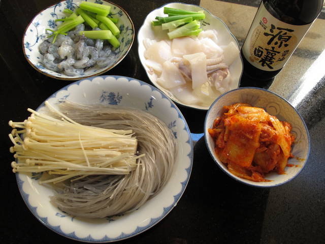 泡菜海鮮鍋