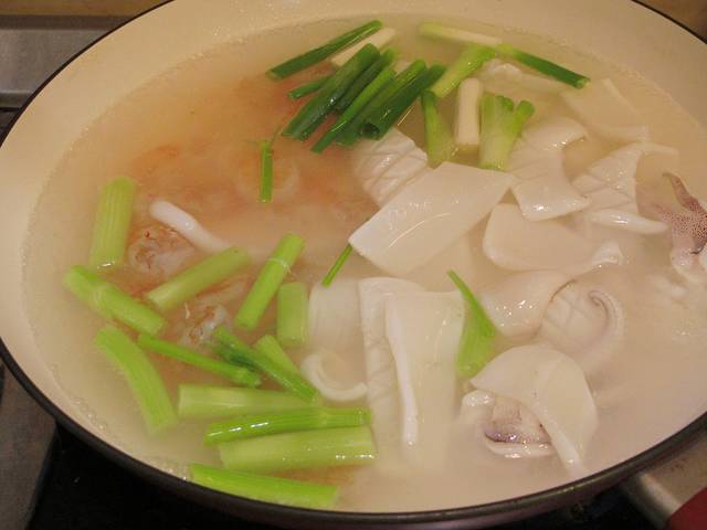 韓式泡菜海鮮鍋