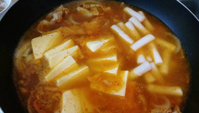 泡菜豆腐湯作法